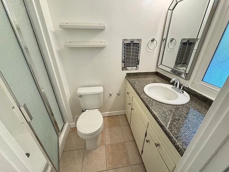 11500 Rochester Ave #11500 — Photo 6
