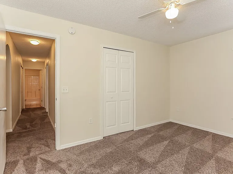 12744 Ashbrook Cir W — Photo 12