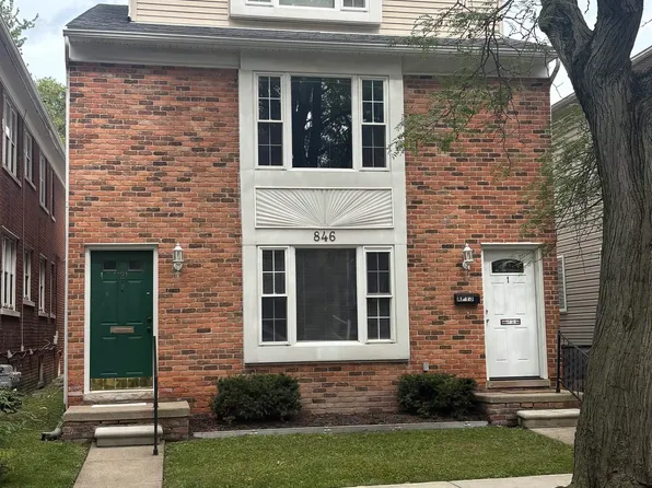 846 Beaconsfield Ave, Grosse Pointe Park, MI 48230
