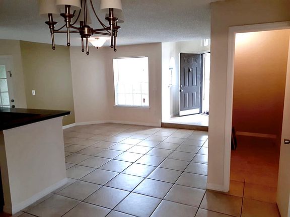 2nd image of 437 Fountainhead Cir Unit 180