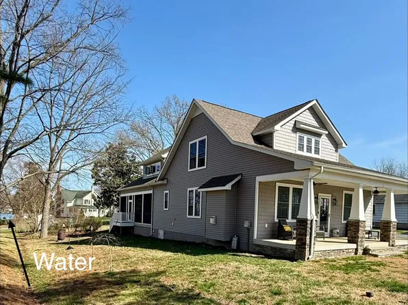 1002 Skiff Cove Rd, Edgewater, MD 21037