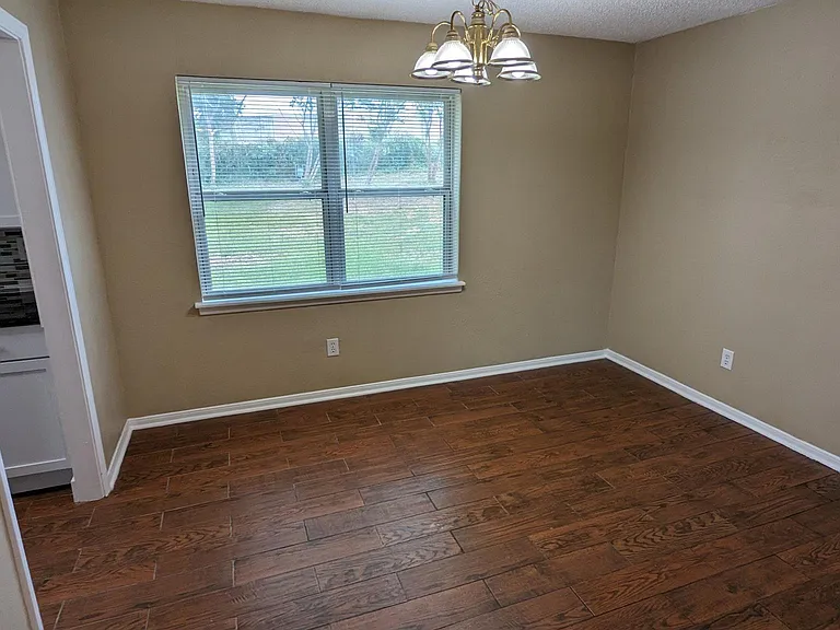 126 Caraway Dr — Photo 7