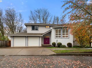 11358 SE Highland Loop, Clackamas, OR 97015