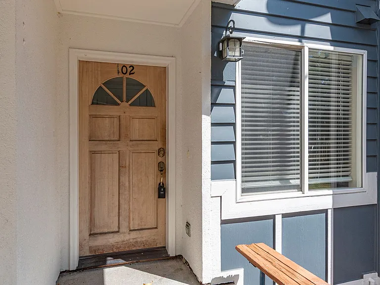 300 N Oak Harbor St #A102 — Photo 17