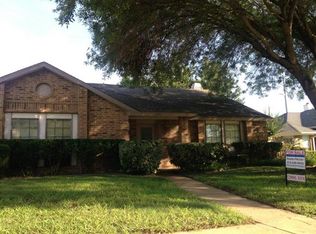 273 E Ridgegate Dr, Garland, TX 75040