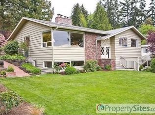 19826 11th Ave NW, Shoreline, WA 98177