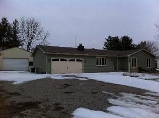 1204 Northwood Dr, Mahomet, IL 61853