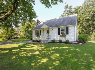 31 Lawrence Ave, Avon, CT 06001
