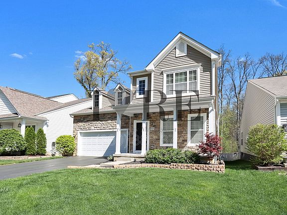 3rd image of 5930 Highlander Dr