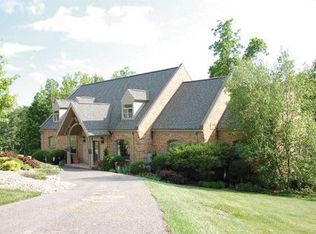 204 Ruffed Grouse Dr, Bridgeport, WV 26330