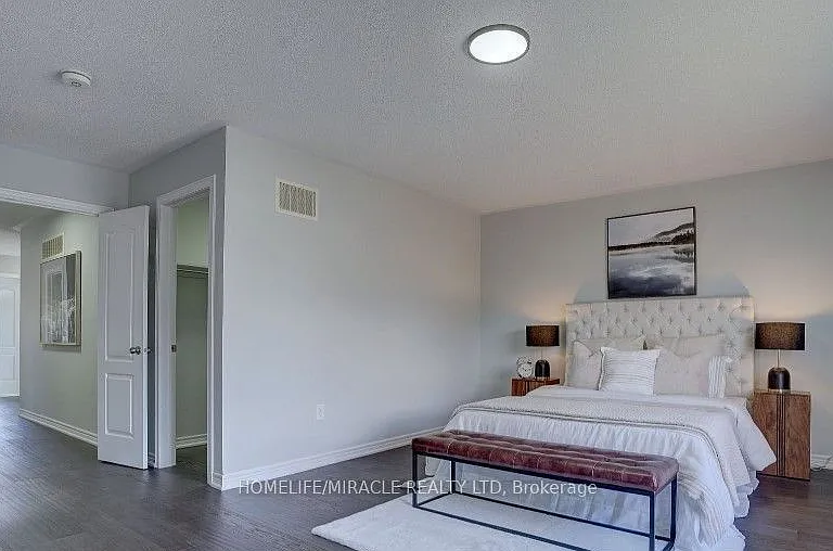95 William Fair Dr #UPPER — Photo 15