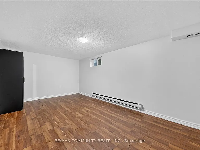 850 Huntingwood Dr #15 — Photo 31