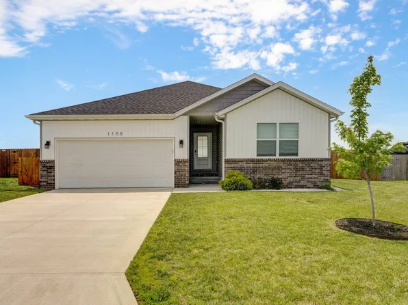 1158 W Holly Street, Republic, MO 65738