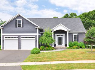 419 Briarwood Dr, Manchester, CT 06040