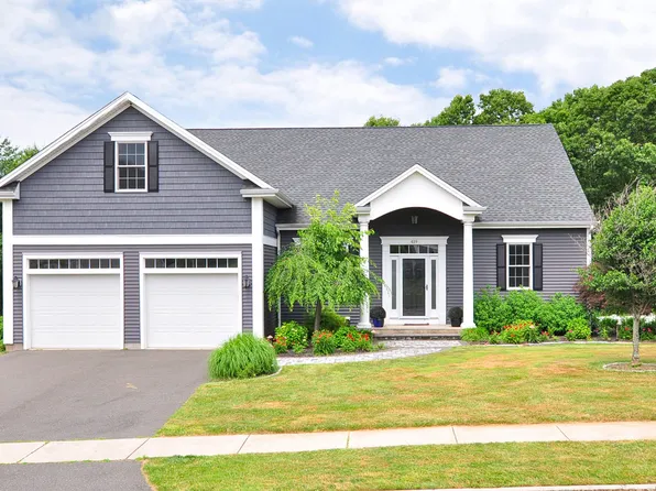 419 Briarwood Drive, Manchester, CT 06040