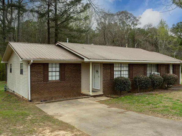 93 Grandview Dr, Eastaboga, AL 36260