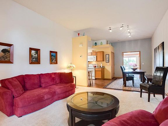 3rd image of 1342 Conservatory Ct
