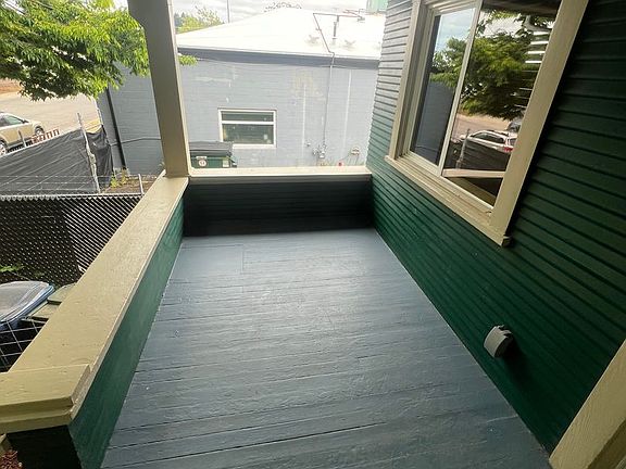 5th image of 1082-1084 W 2nd Ave