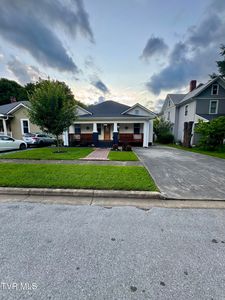 411 Clinchfield Ave, Erwin, TN, 37650