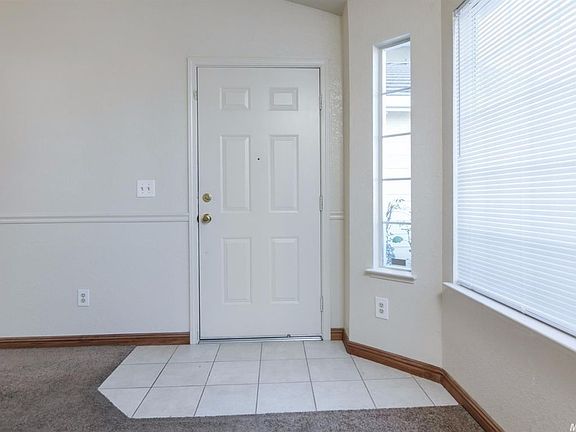 4th image of 4808 Gregerson Ct
