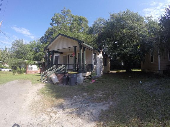 2nd image of 337 W 60th St