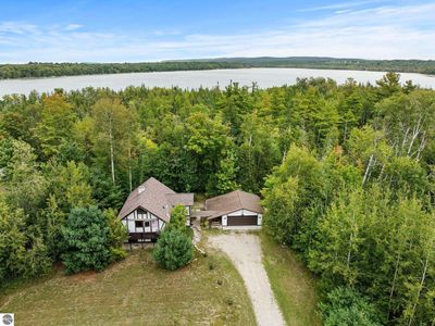 150 W Harbor Hwy, Maple City, MI, 49664