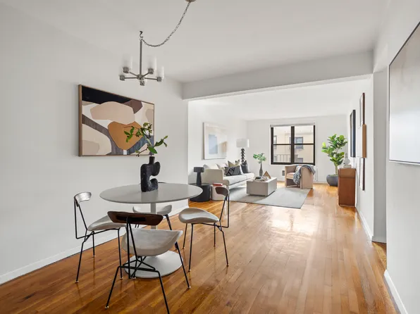 45 Overlook Terrace image 2 of 7