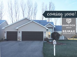201 Pine St, Belle Plaine, MN 56011