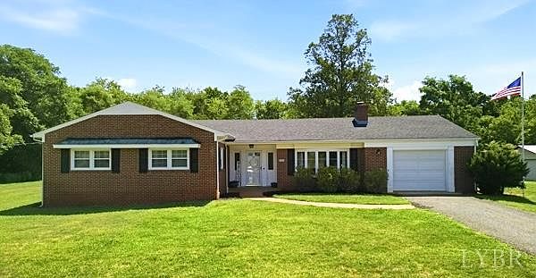 1st image of 243 Camden Dr