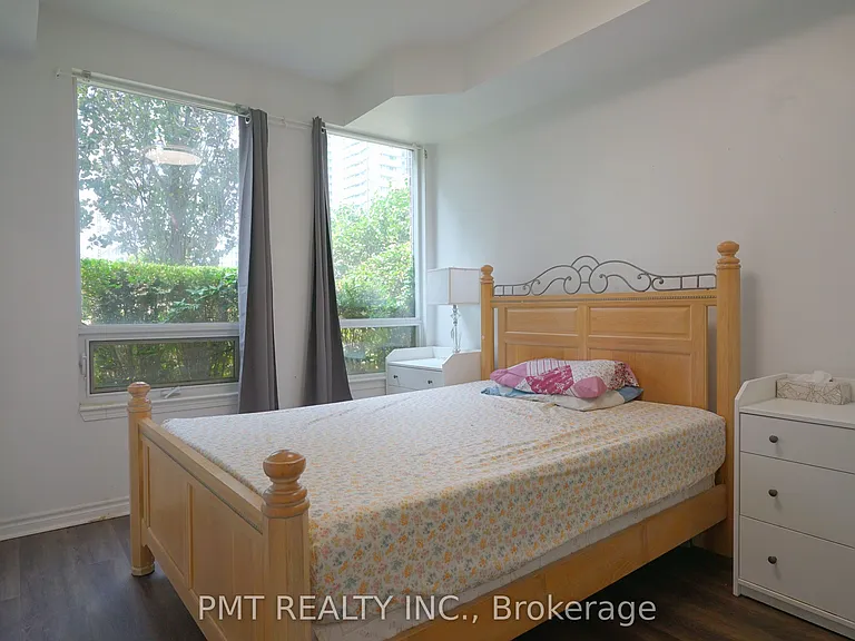 388 Prince Of Wales Dr #305 — Photo 8