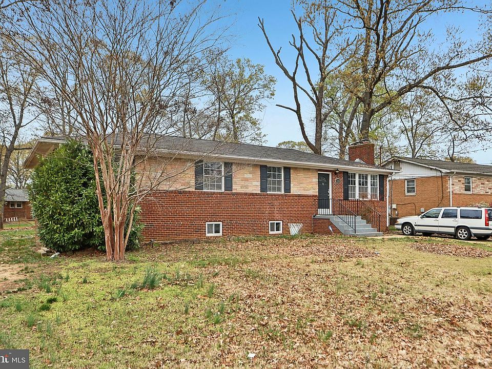 1st image of 5608 Eastwood Ct