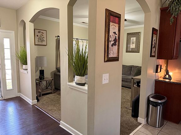 5th image of 3685 Travertine Dr