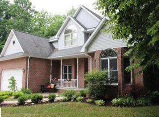 1517 Shagbark St, Mount Pleasant, MI 48858