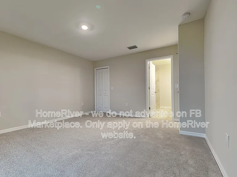 1730 NW 6th Pl — Photo 8