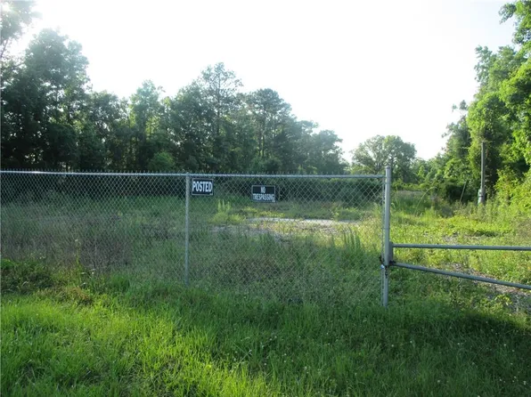 7529 Blythe Island Hwy, Brunswick, GA 31523