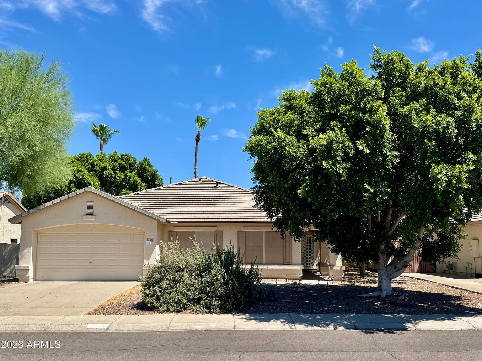 4 bed, 2.0 bath, 1618 sqft, $2,500 — Photo 1