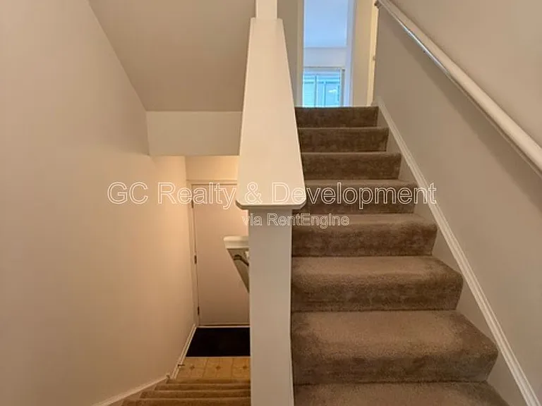 3398 Cameron Dr — Photo 17
