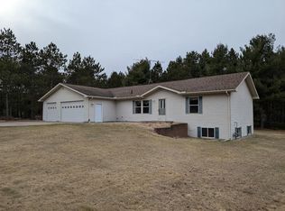 328 E Parkway Dr, Coloma, WI 54930