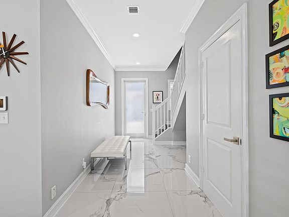 5th image of 3446 NE 13th Avenue