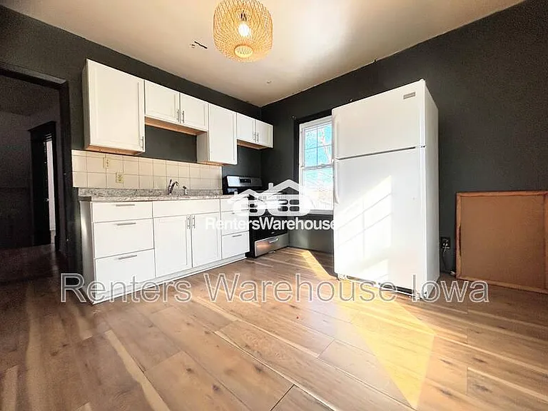 1171 21st St #2 — Photo 7