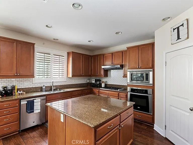 40174 Jaylene St — Photo 11