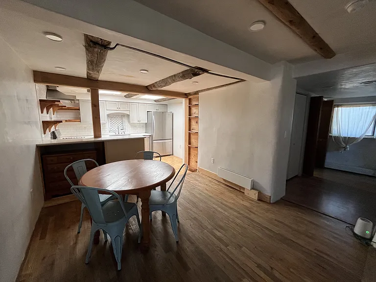 223 Ranchitos Rd — Photo 4