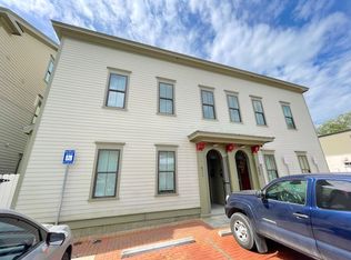 611 E Duffy Ln, Savannah, GA 31401