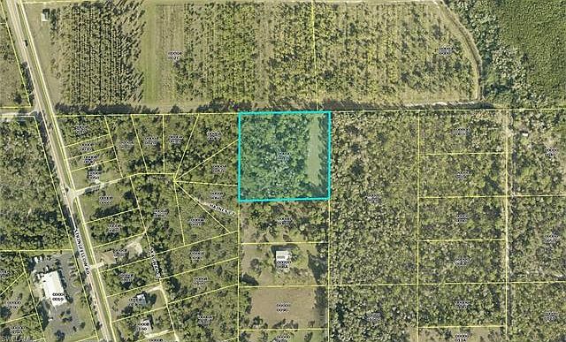 2nd image of 8961 Whispering Pines Dr