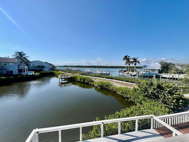 2486 Harbour Cove Dr — Photo 16