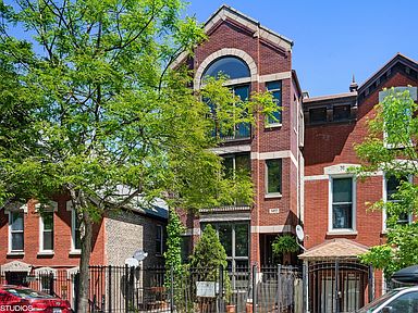 1417 N Bosworth Ave APT 1, Chicago, IL 60642 | Zillow