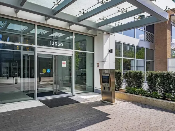 13350 Central Ave #4105, Surrey, BC V3T 0S1