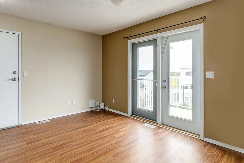 Edmonton Apartment for rent - 2 Bedrooms — photo 4