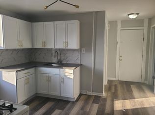 900 Flora St, Elizabeth, NJ 07201