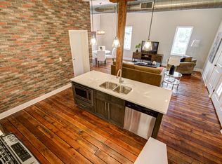 1185 Gustavus Ln UNIT F, Columbus, OH 43205